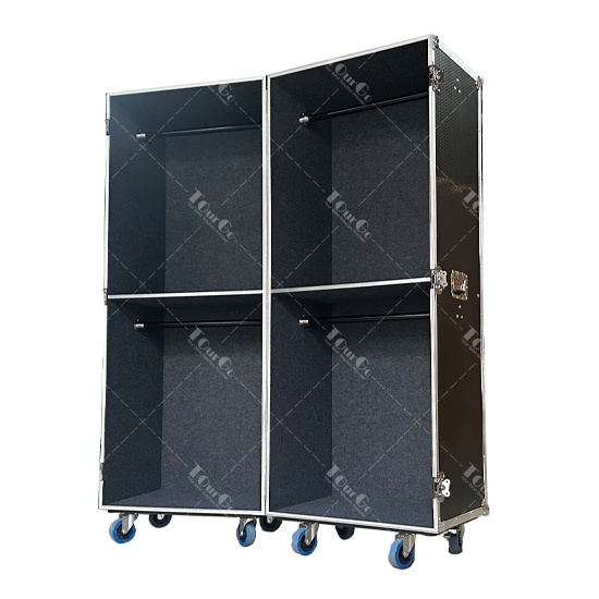 Retail Display Clamshell Flight Case with Clothes Rails