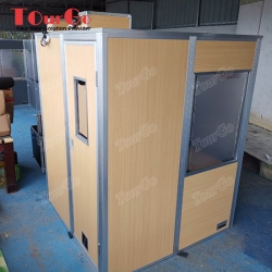 Congress ISO-Compliant Soundproof Translation Interpreter Booth With Wooden Color