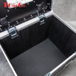 24 x 30 inch Tall Road Case